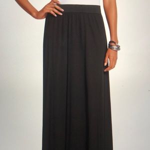 Chico’s back zippered column maxi skirt